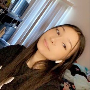 Meet your Posher, Marissa